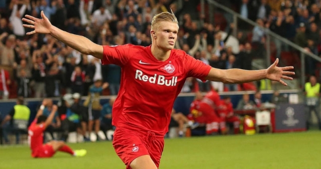 MU mừng thầm với chữ kí của thần đồng Na Uy 