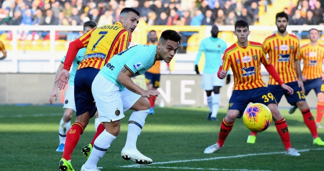 Lukaku im tiếng, Inter rơi điểm dưới 'gót giày Italia' 