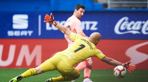 VIDEO: Messi ghi bàn thắng lịch sử tại La Liga vào lưới Eibar