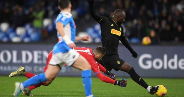 Trực tiếp Napoli vs Inter: Hoãn vô thời hạn 