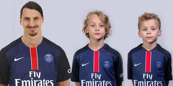 VIDEO: Con trai Ibrahimovic 'copy-paste' hoàn hảo siêu phẩm của cha mình