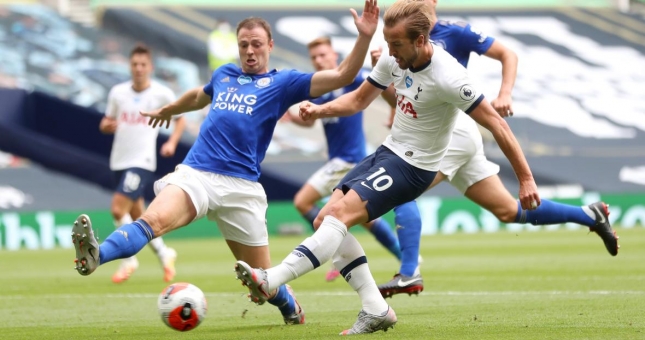 VIDEO: Harry Kane lập 'siêu cú đúp' giúp MU rộng cửa vào top 4