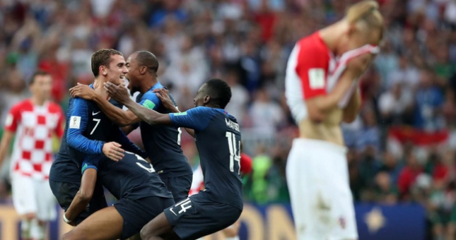 Pháp vs Croatia: Tái hiện chung kết World Cup
