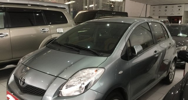 Ô tô nhập giảm trăm triệu: Bán ở nơi đâu để tìm mua