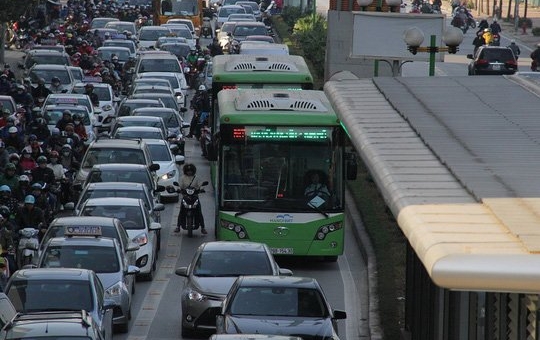 Xe buýt BRT và sự yếu kém đáng ngờ của quy hoạch