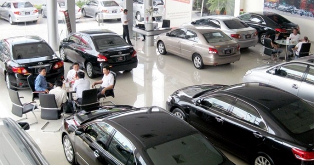 Nhiều quy định mới, thị trường ô tô biến động mạnh