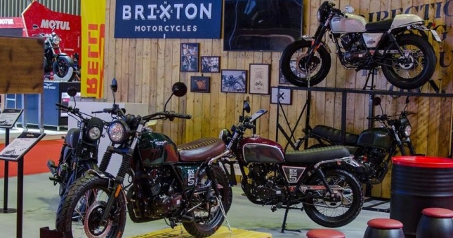 Dưới 55 triệu đồng nên chọn mua xe côn tay nào?