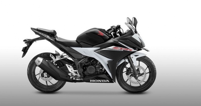 Honda CBR150R 2017 đã về Việt Nam, bị 'đội giá' gấp đôi
