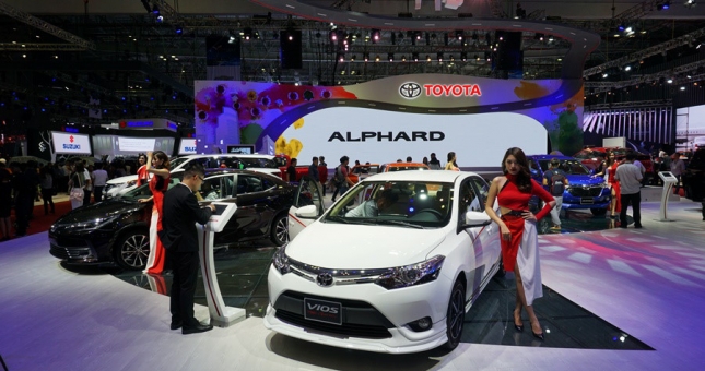 So sánh giá ô tô tại Việt Nam với một số nước ASEAN