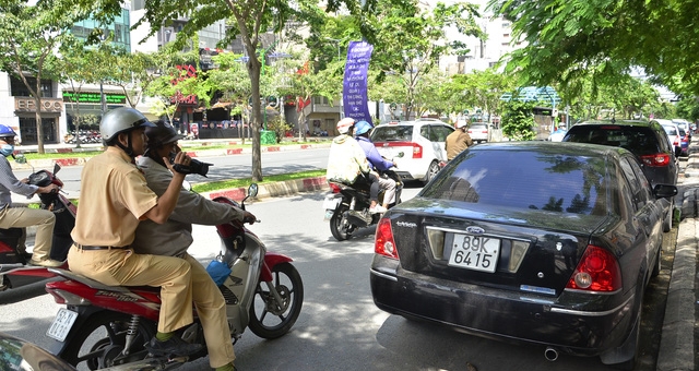 Tài xế “phát hoảng” vì số tiền phạt 'nguội' gần 150 triệu