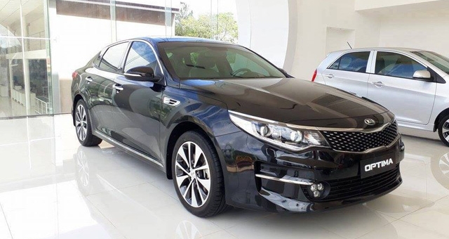 Xả hàng, Kia Optima giảm giá còn 719 triệu đồng