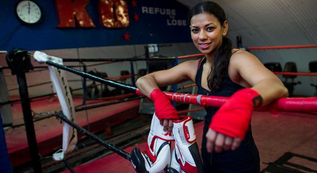 Ruqsana Begum: Nữ võ sĩ Hồi giáo vô địch Kickboxing dù bị gia đình cấm đoán