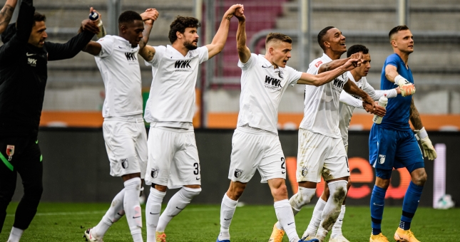 FC Augsburg – Bayern Munich (02H30 ngày 21/01): Cơ hội bứt tốc