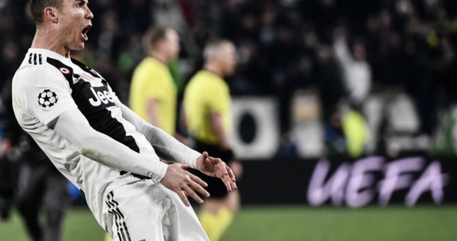 Cầu thủ Juventus: 'Thật điên rồ nếu Ronaldo bị phạt'
