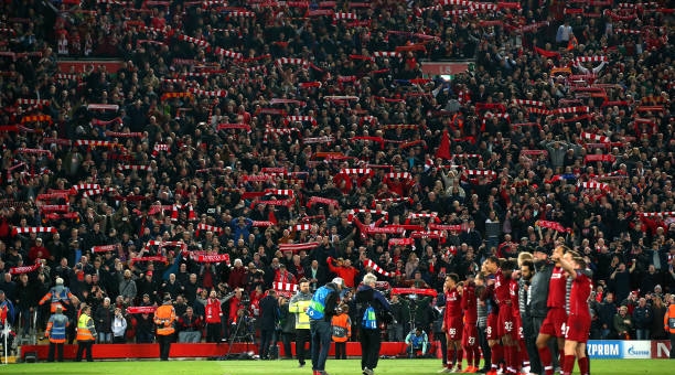 VIDEO: Liverpool ăn mừng chiến thắng ngoạn mục trước Barca