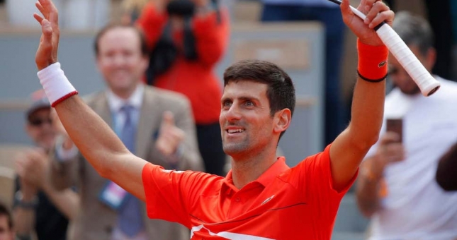 Kết quả Roland Garros vòng tứ kết: Nole nối gót Federer, Nadal