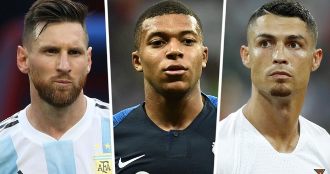 Mbappe chạm mốc 100 bàn thắng nhanh hơn Ronaldo và Messi