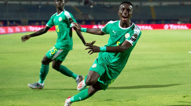 Mane tịt ngòi, Senegal vẫn tiến vào bán kết CAN 2019