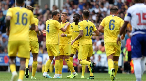 Chelsea lội ngược dòng ngoạn mục trong trận đấu có 7 bàn thắng