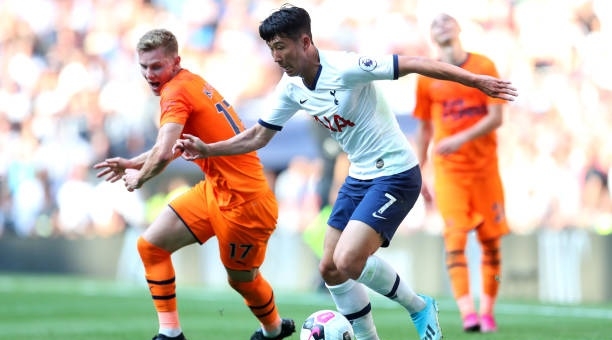 Son Heung-min trở lại, Tottenham nhận trái đắng ngay trên sân nhà