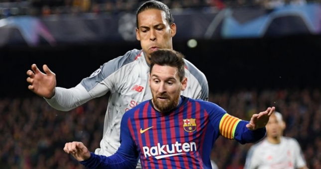 Van Dijk đánh bại Messi, đoạt Cầu thủ xuất sắc nhất năm 2019