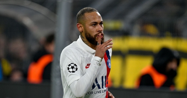 Neymar chỉ trích đội nhà sau thất bại trước Dortmund