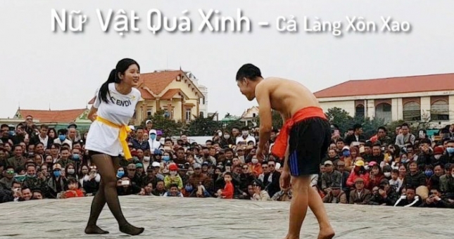 Nữ đô vật xinh đẹp như thiên thần thách đấu trai làng và cái kết