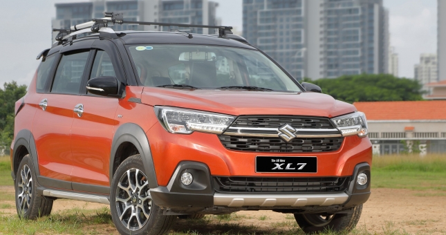 Suzuki tung siêu ưu đãi cuối năm, sẵn sàng cho thế kỷ mới