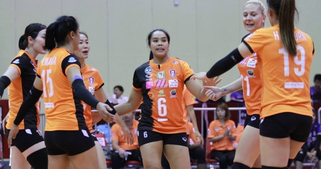 15h30 Nakhon Ratchasima vs Chonburi: Ai sẽ là nhà vô địch