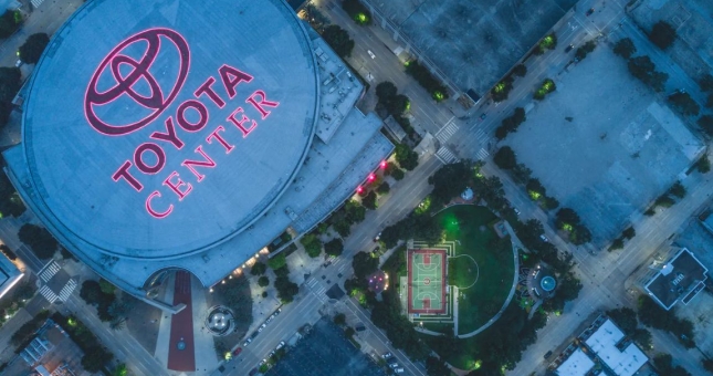 Video: Sự kiện Toyota ra mắt mẫu xe mới 2021