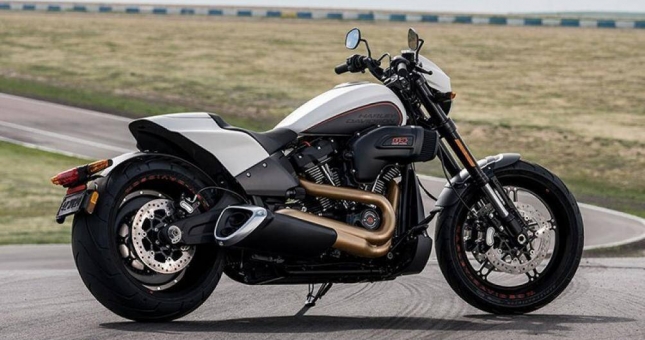 Harley-Davidson FXDR 114 2020 mới ra mắt, đắt hơn ô tô Kia Morning