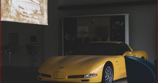 3 siêu xe hàng khủng bị 'bỏ rơi' khó tin suốt 15 năm