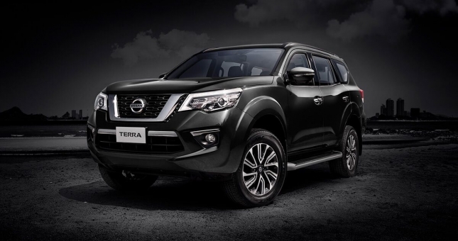 Nissan Terra xả hàng, giảm 'sốc' 130 triệu đồng