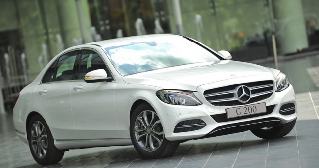Mercedes C-Class tại Việt Nam 'lãnh án' triệu hồi do lỗi túi khí