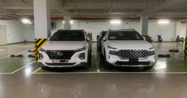 Hyundai SantaFe 2021 bất ngờ có mặt tại VN, đối thủ của Kia Sorento