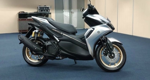 Ảnh thực tế Aerox 155 Connected 2021 vừa ra mắt, đối thủ của Air Blade