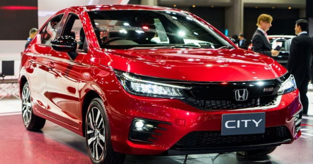 Giá lăn bánh Honda City 2021 so với các mẫu xe ăn khách hạng B
