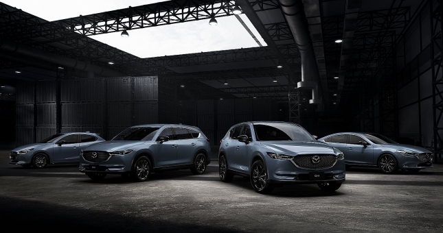 Mazda CX-5 Black Tone đẹp mê ly ra mắt, ngóng chờ về Việt Nam