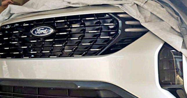 'Kình địch' của Kia Seltos lộ diện bản mới, ra mắt giữa năm sau