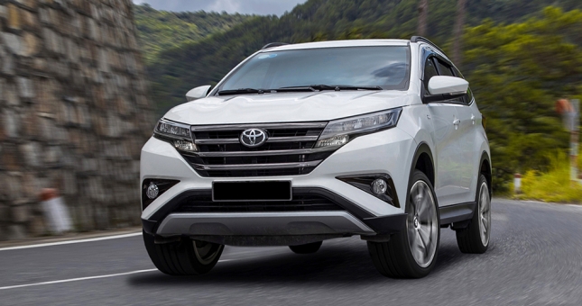 Rộ tin 'Tiểu Toyota Fortuner' sẽ bị khai tử vào năm sau