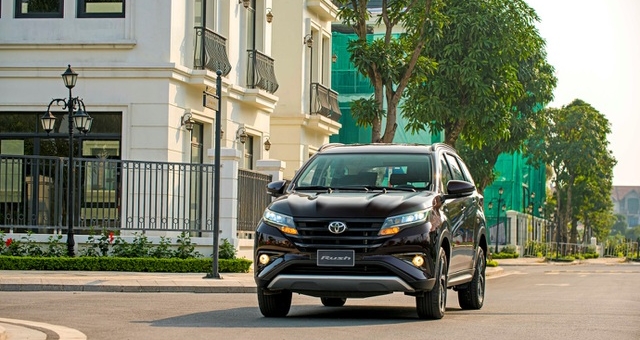 Mua Toyota Rush - đối thủ Suzuki Ertiga, 'bỏ túi' tới 50 triệu đồng