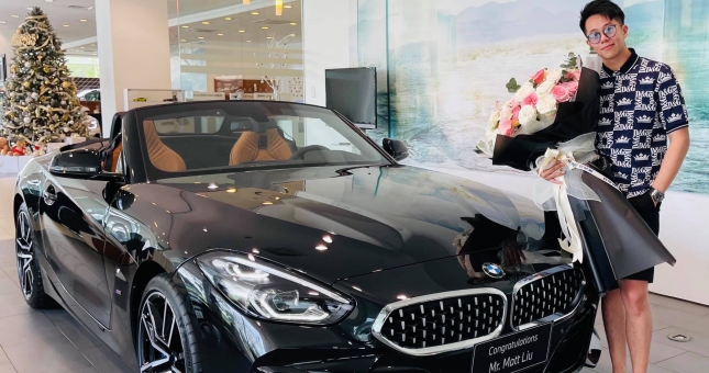 CEO Matt Liu tậu BMW Z4, đăng status lãng mạn gửi tới bạn gái