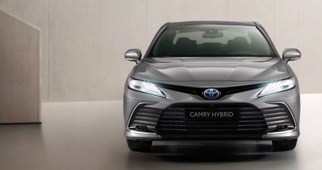 'Kình địch' của Lux A2.0 đang về nước, bản mới chưa chốt giá