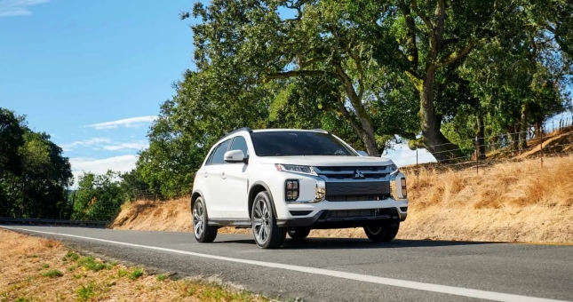 Mitsubishi Outlander Sport 2021 'đe dọa' CR-V với giá chỉ 485 triệu