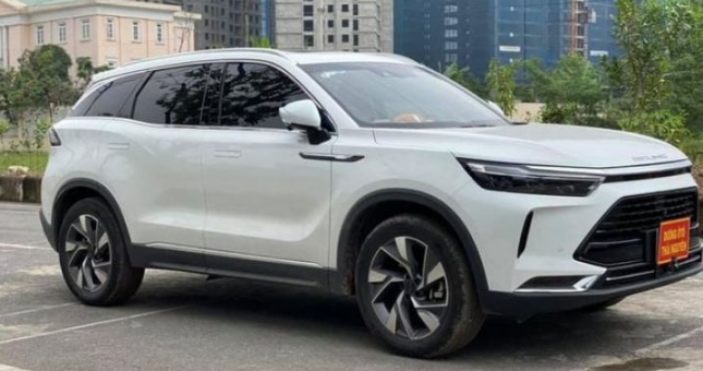 Nhiều xe Beijing X7 được chủ nhân rao bán vội tại Việt Nam