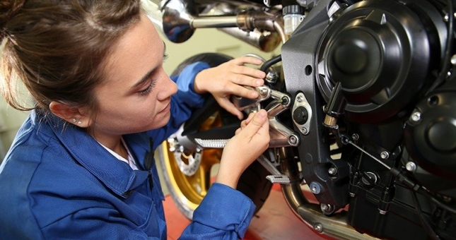 Xe máy để lâu không đi: Cần làm gì để xe vẫn chạy tốt