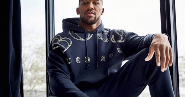 Anthony Joshua sẽ dính kiện tụng nếu đấu ngay với Tyson Fury