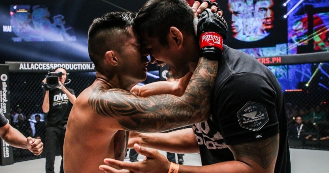 Martin Nguyễn đã gia nhập team Aung La N Sang như thế nào? 