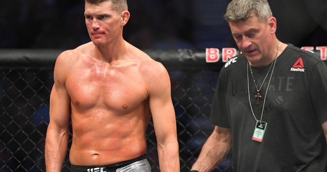 Stephen Thompson: Nếu cha qua đời, tôi cũng treo găng như Khabib