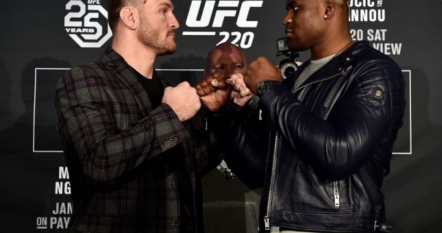 Stipe Miocic: Francis Ngannou có tiến bộ, tôi thì không à?